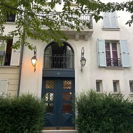 A Proximite De Parking Inclus سيري