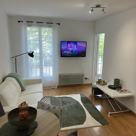 Apartment A Proximite De Parking Inclus Serris