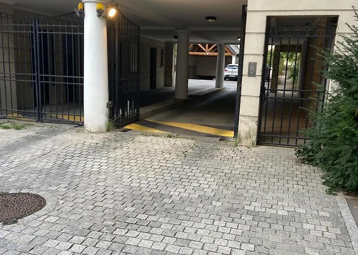 A Proximite De Parking Inclus