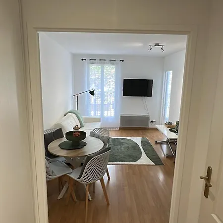 à Proximité De Parking Inclus Apartamento